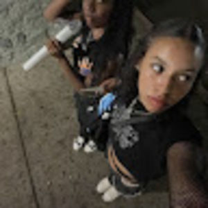 Meet your Posher, Jalia